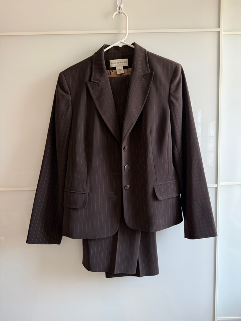 Jones New York Suit Chocolate Pinstripe Blazer Set - Blazer Jacket + Pants Sz 10